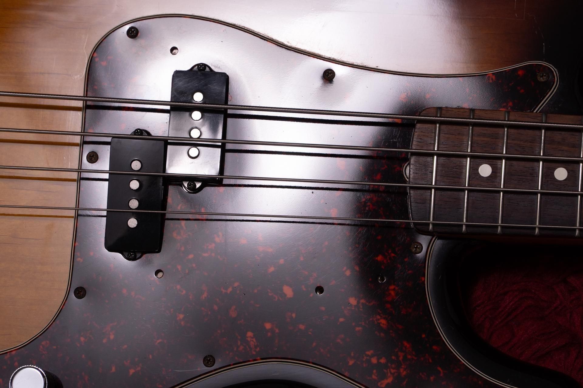 used】Fender / American Vintage 62 Precision Bass 3TS 1998