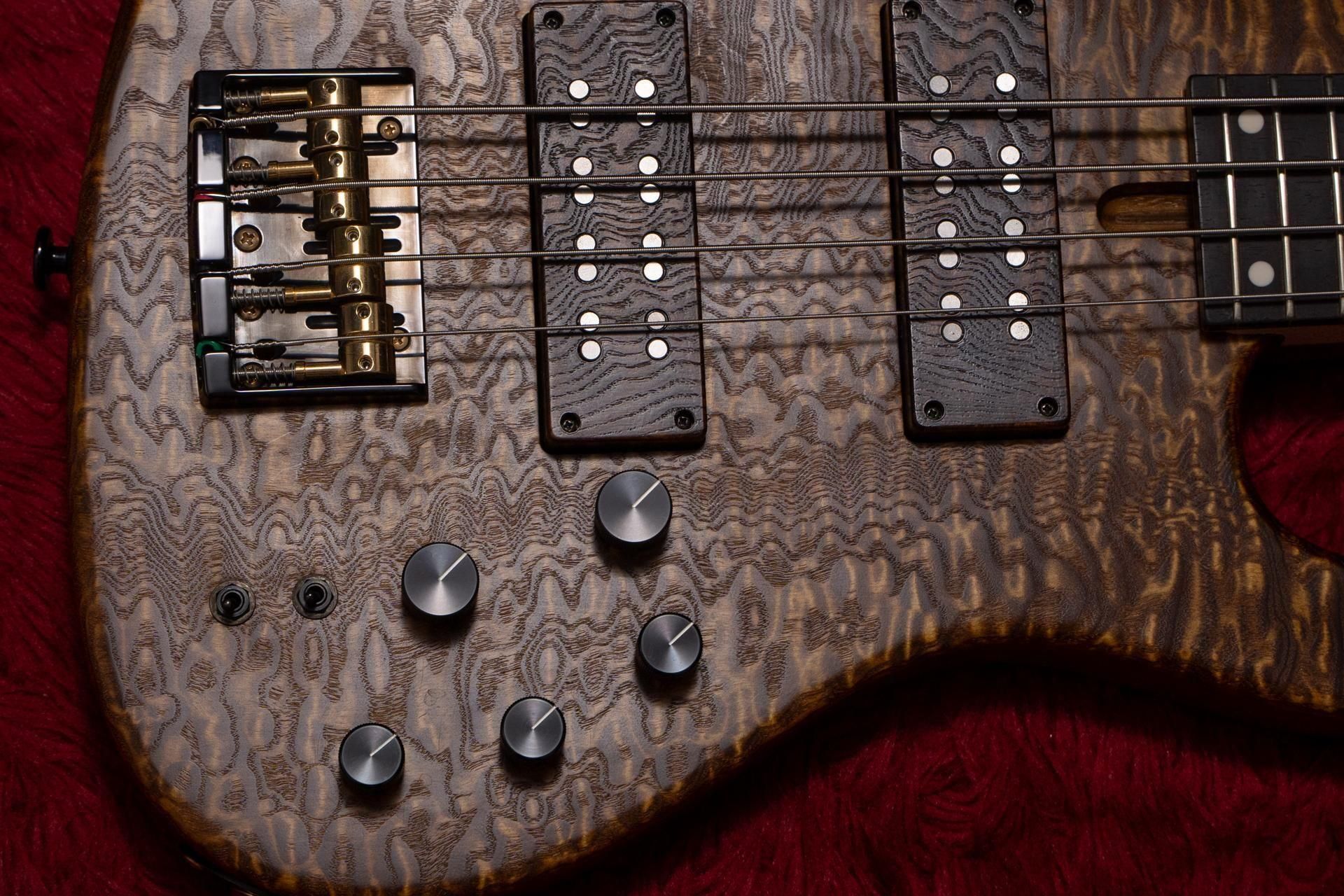 used】Bacchus / Twenty Four DX4-LTD/E BR/OIL 2014 4.000kg #105788