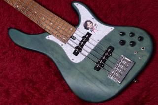Tokai Thunderbird Type Sun Burst - Geek IN Box