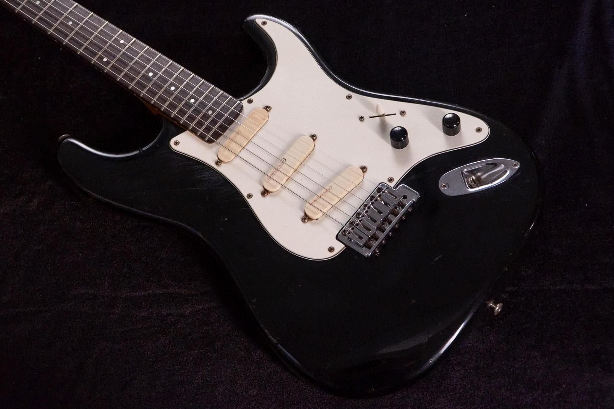 【used】Moon / ST Type Lace Sensor Red PU 3.53kg #14182【TONIQ横浜】
