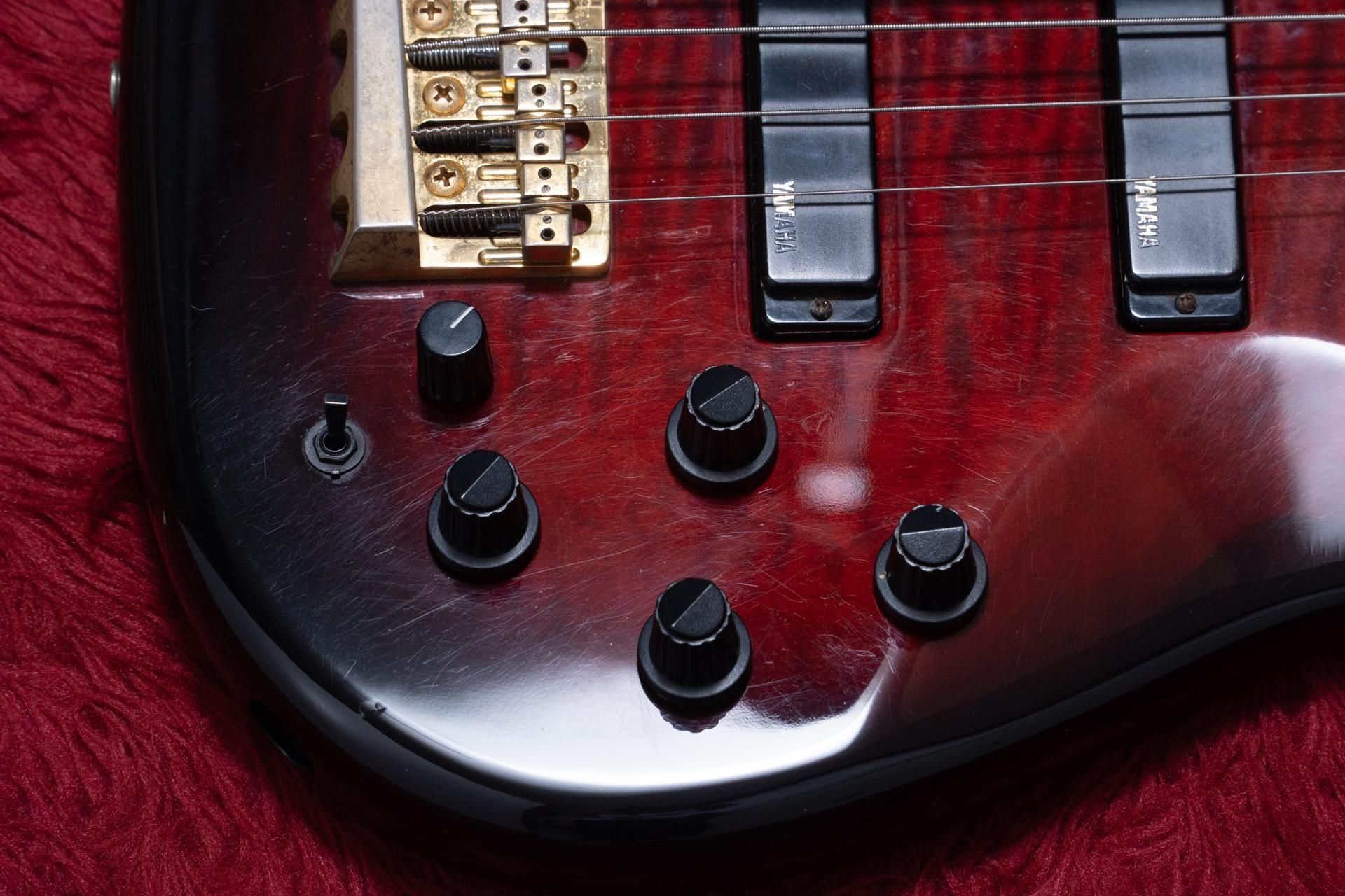 YAMAHA ベースギター　日本製！　型番不明 中古品 YAMAHA BB Ⅶx 日本製 エレキベース