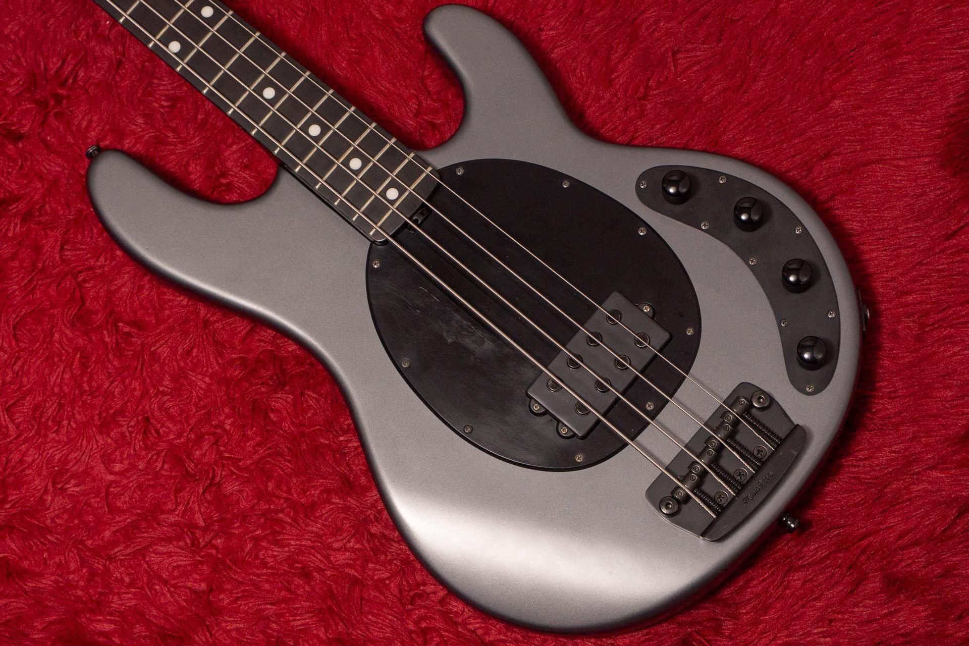 【used】Ernie Ball Music Man / StingRay 3 EQ H Chacoal/Ebony 2015 4.165kg #E79892【委託品】【GIB横浜】