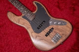 値下げ！！【アメデラ】新井モデル Fender DELUXE JAZZ BASS® V KAZUKI ARAI EDITION | King Gnu