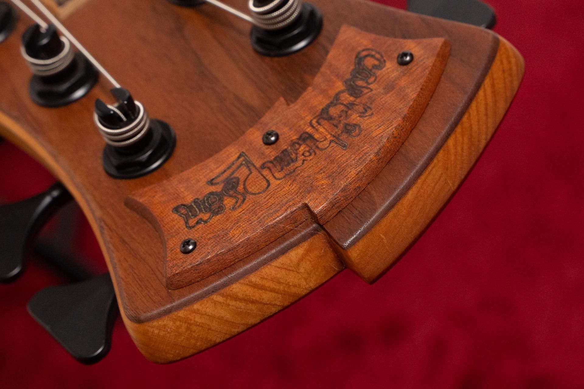 ベース carl thompson semi frills Carl Thompson Semi Frills – LowEnd Bass Shop Vault