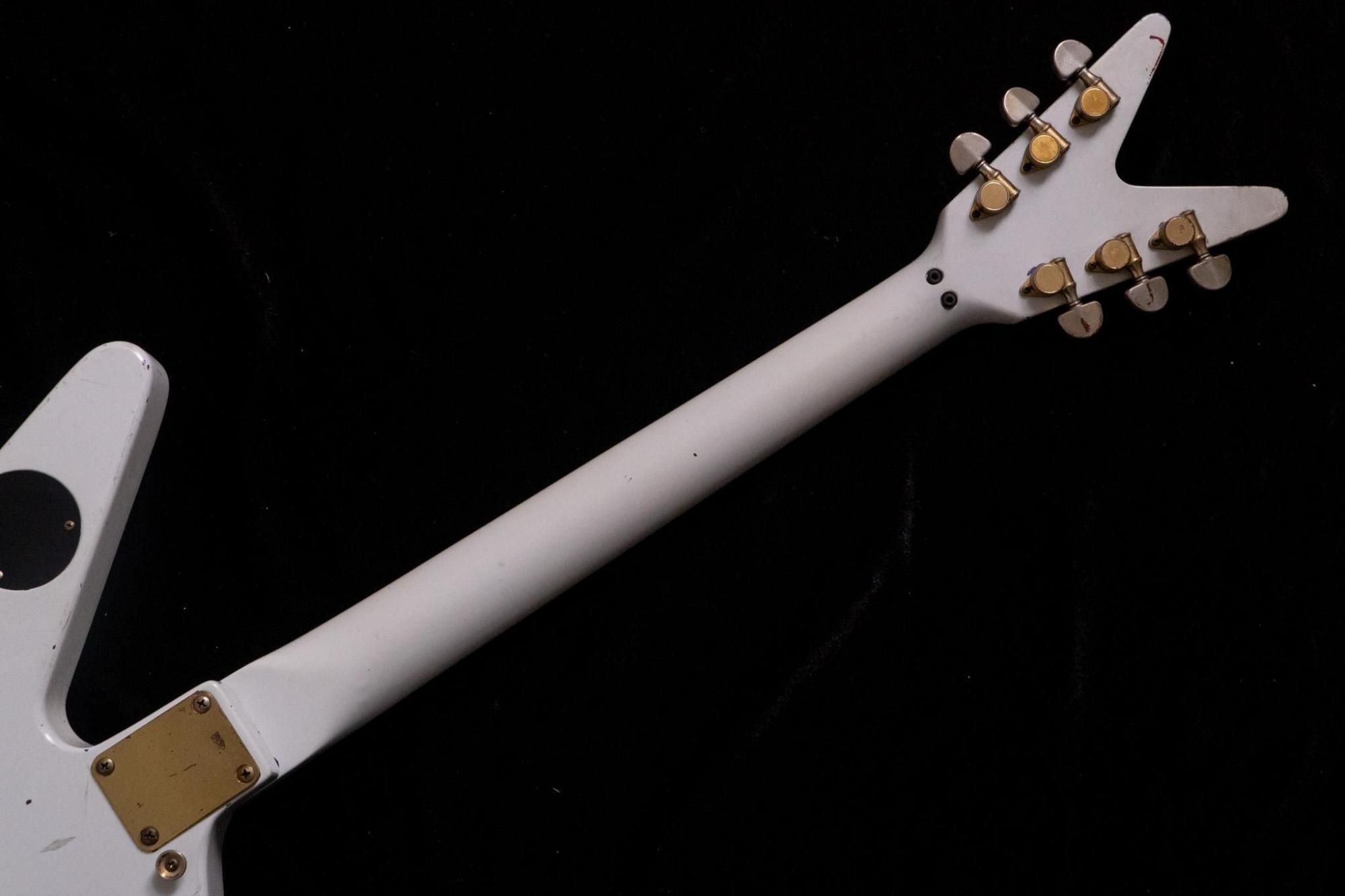 未完成エクスプローラギター 江戸川区発／エクスプローラー「Explorer」、詳細不明