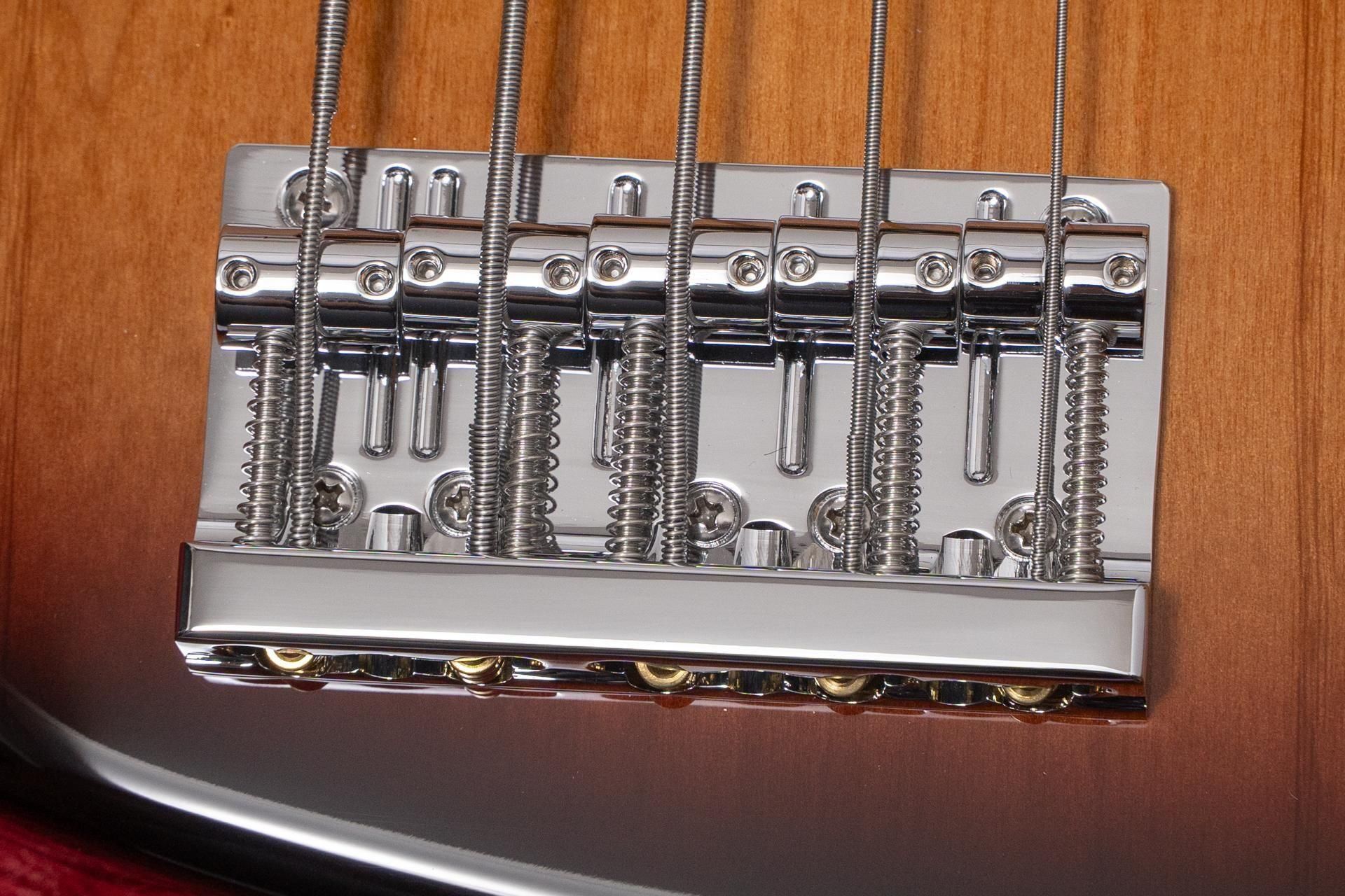 【最終日】Sadowsky SBP2＆VA-05Mk-II Sadowsky SBP-2 Preamp| Bass Buddha