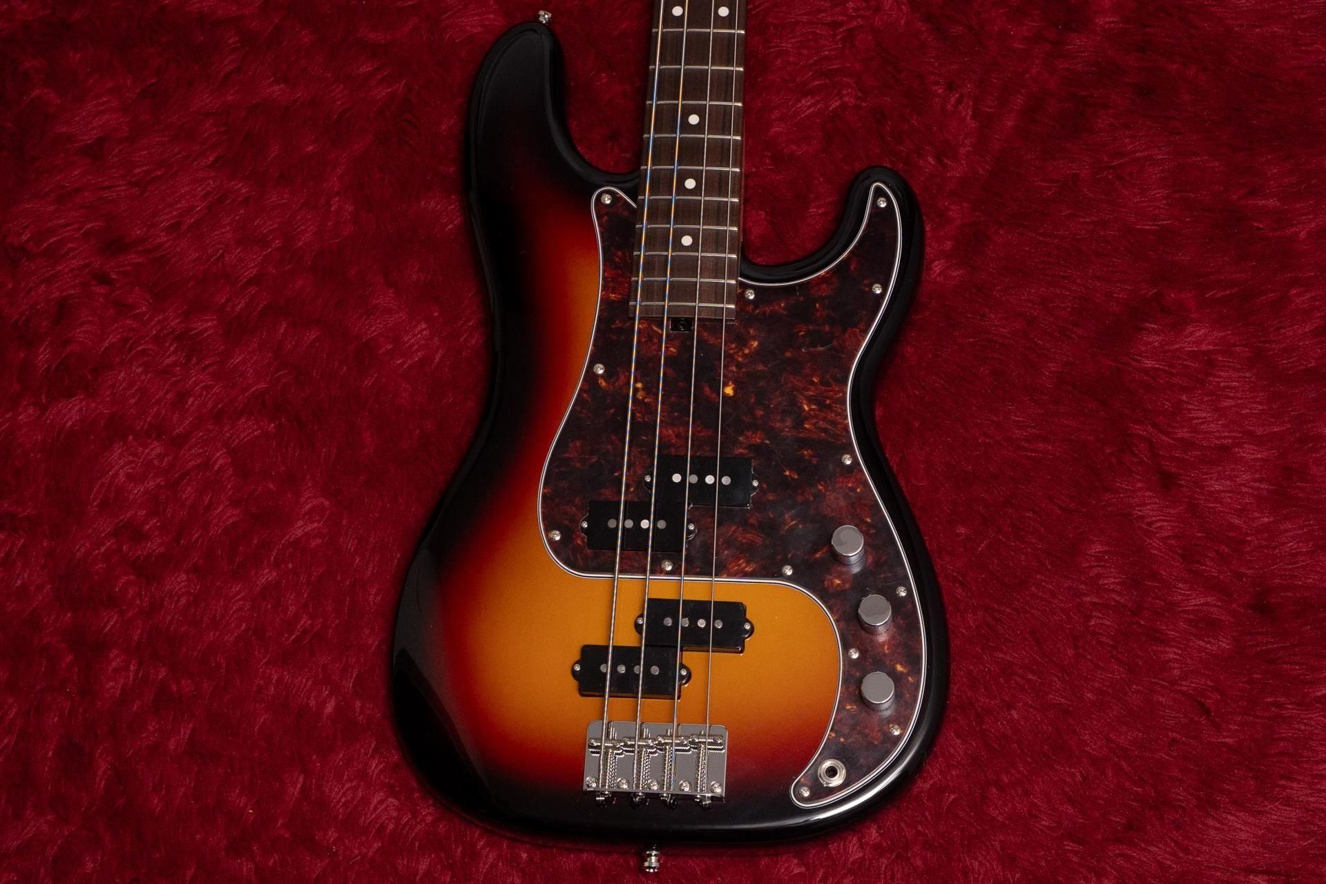 new】Red House Guitars / General PP/4 3 Tone Sunburst 4.065