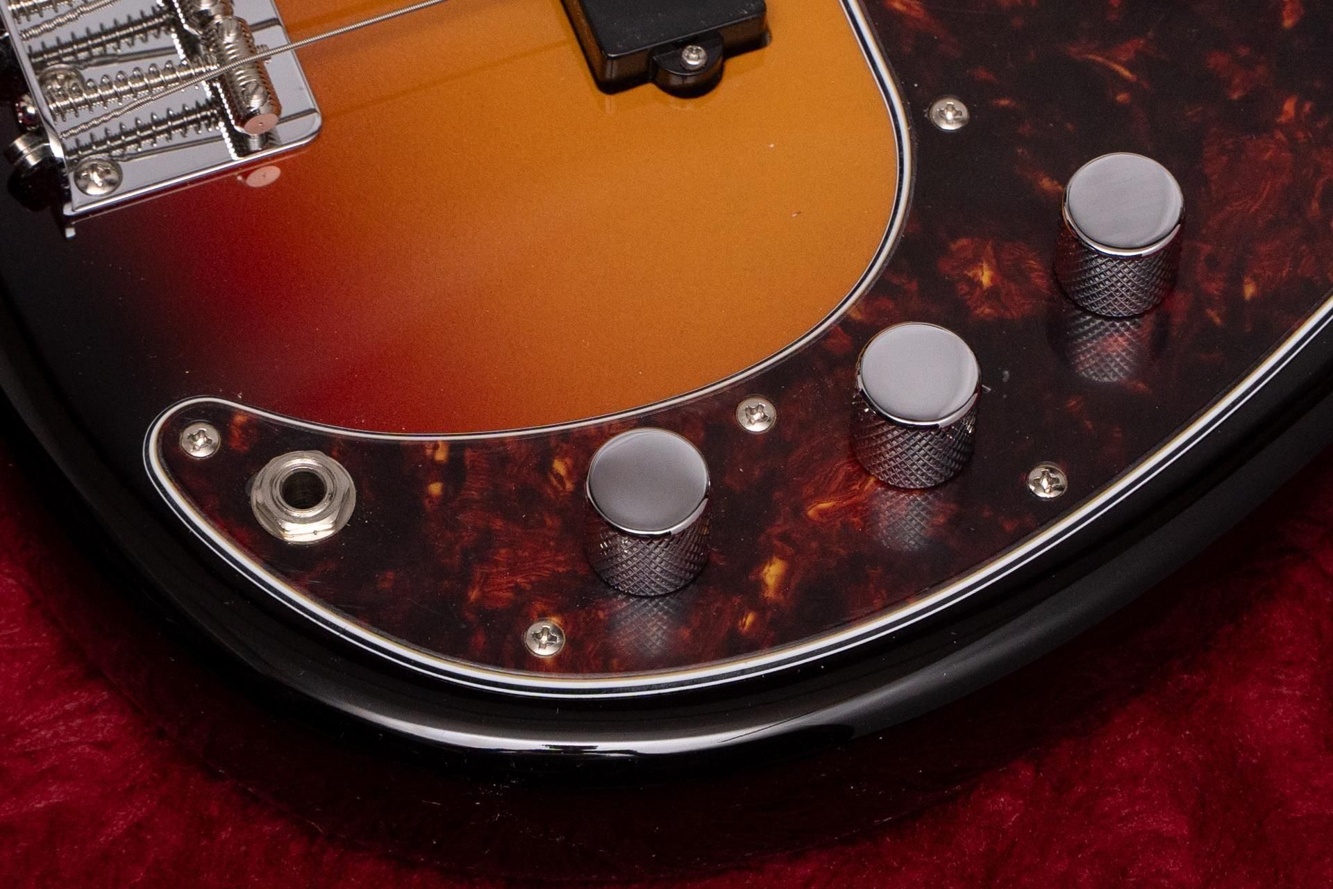 new】Red House Guitars / General PP/4 3 Tone Sunburst 4.065kg