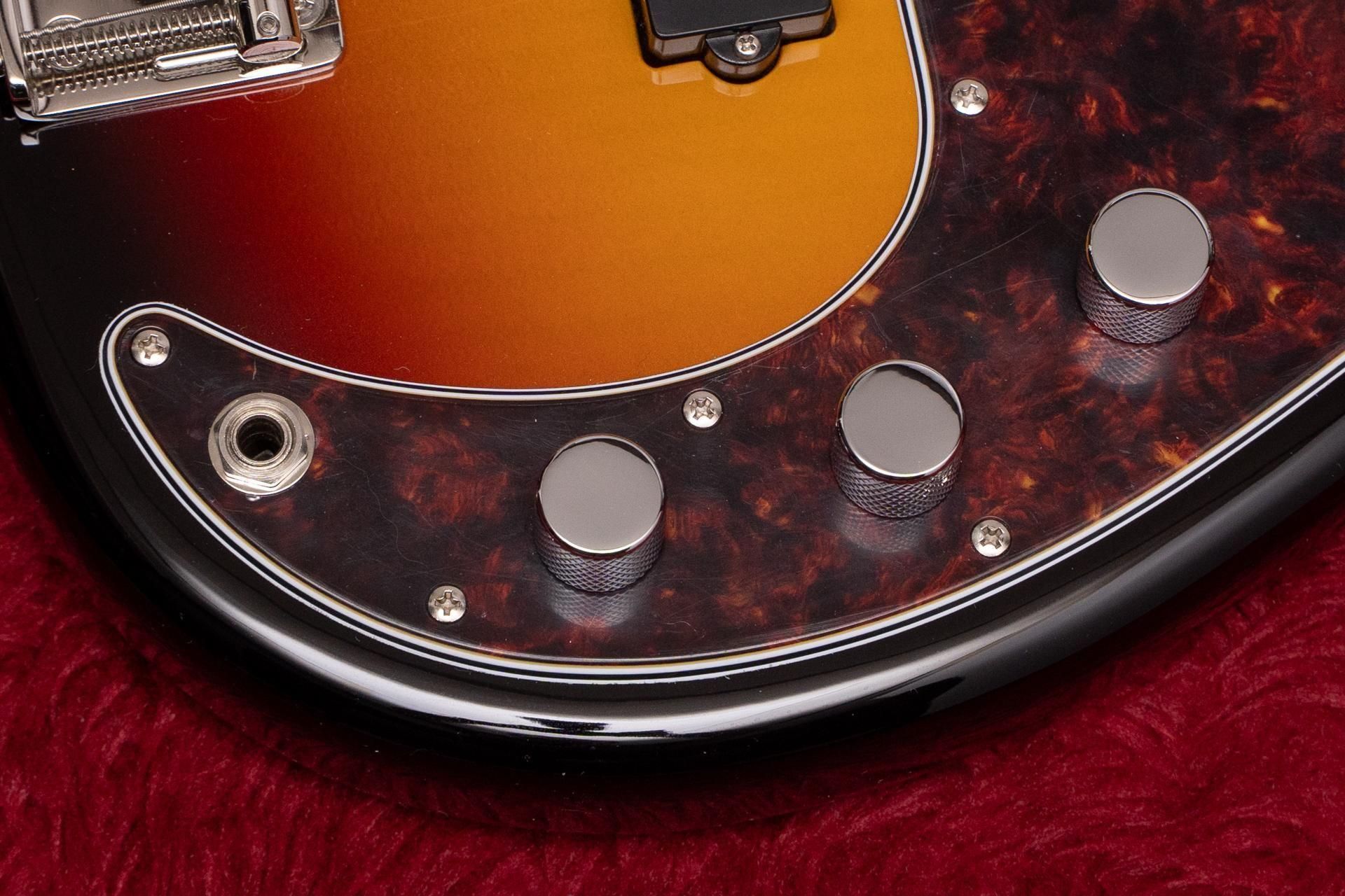 new】Red House Guitars / General PP/5 3 Tone Sunburst 4.300