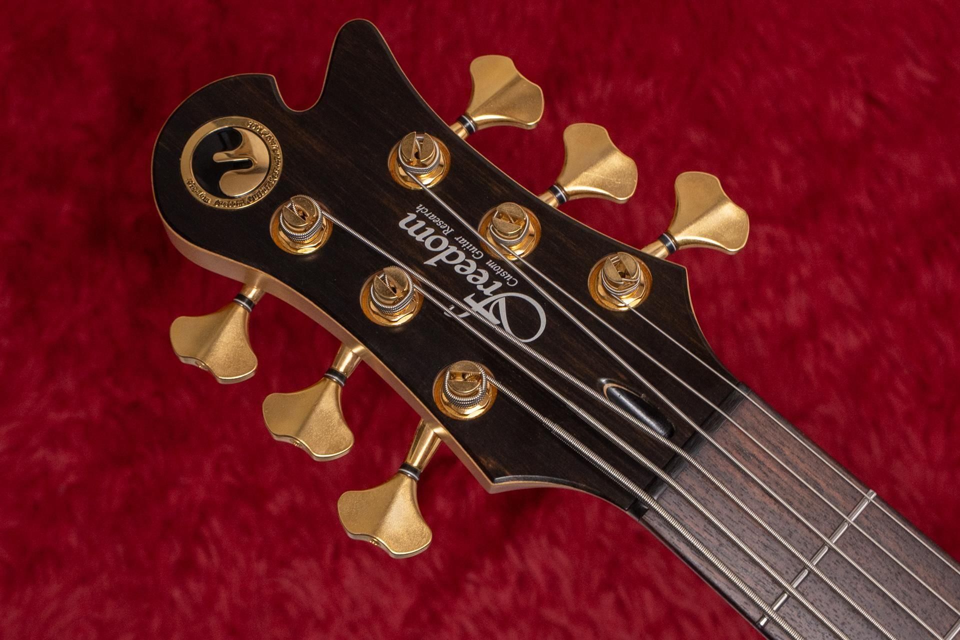 ベース Freedom Custom Guitar ResearchDulakeFlat Freedom Custom