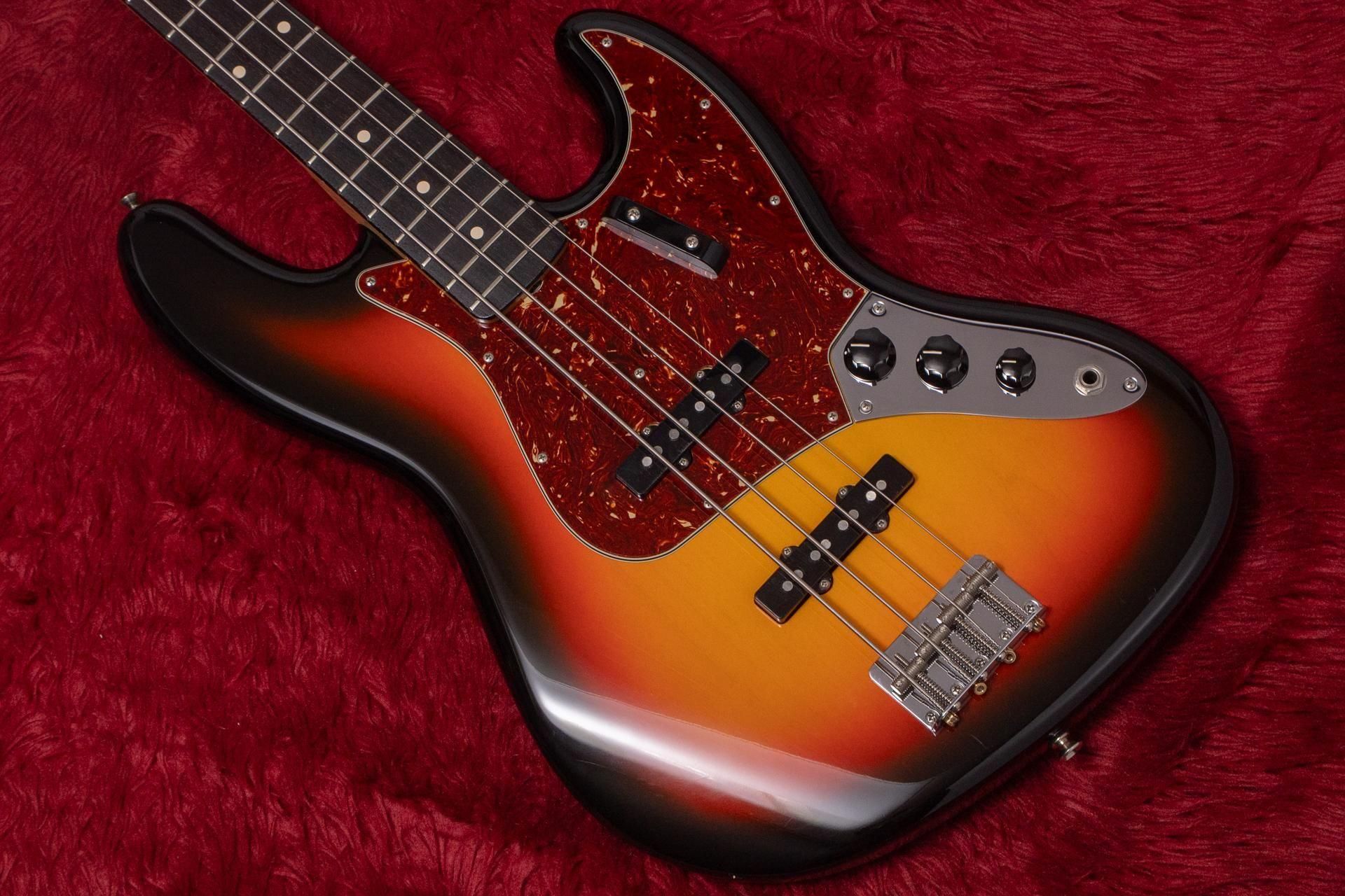 중고】Fender Custom Shop / 1964 Jazz Bass 3TS 2014 4.285kg