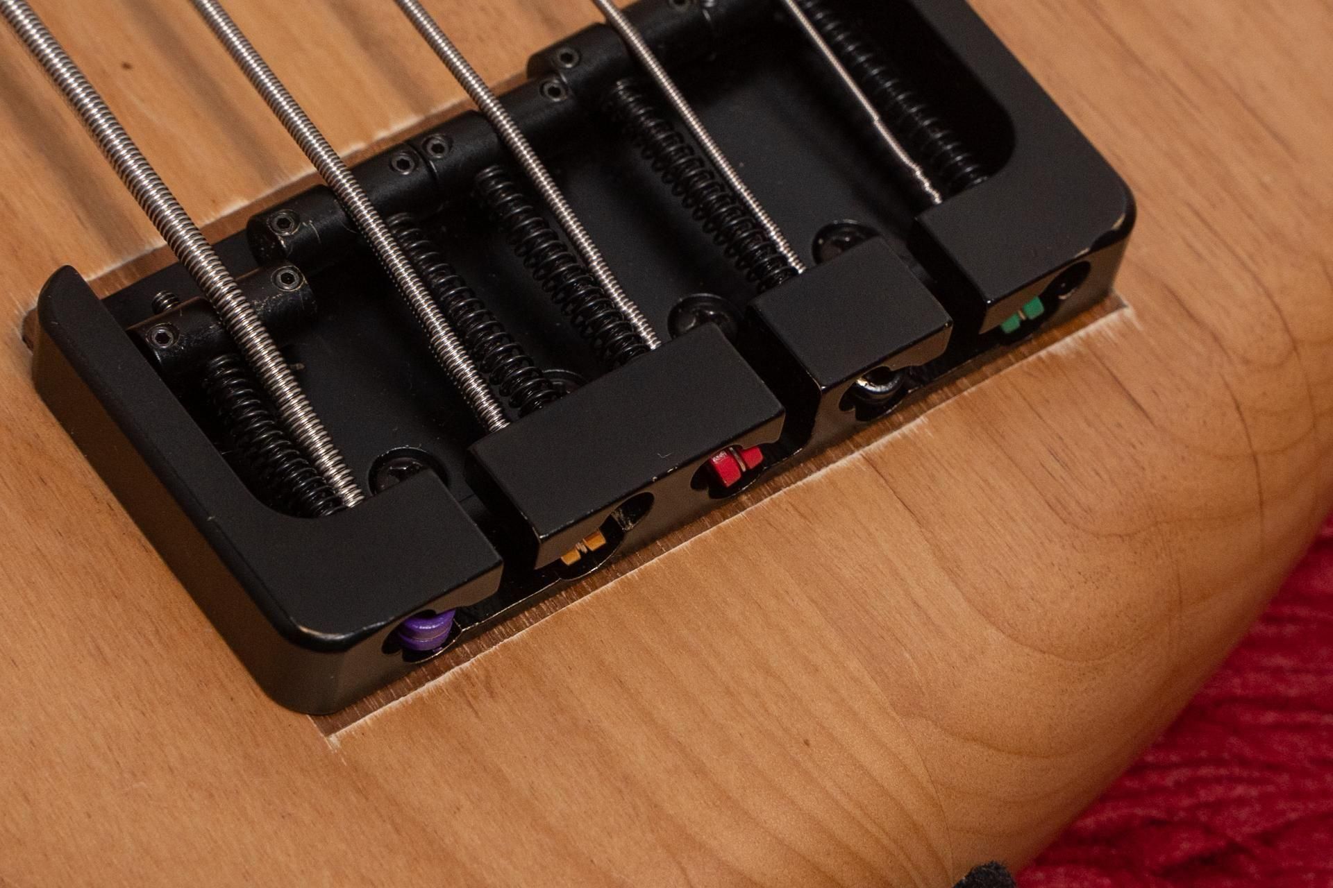 used】Art Tech / Custom Bass 5st Passive mod. 1992 3.720kg【GIB