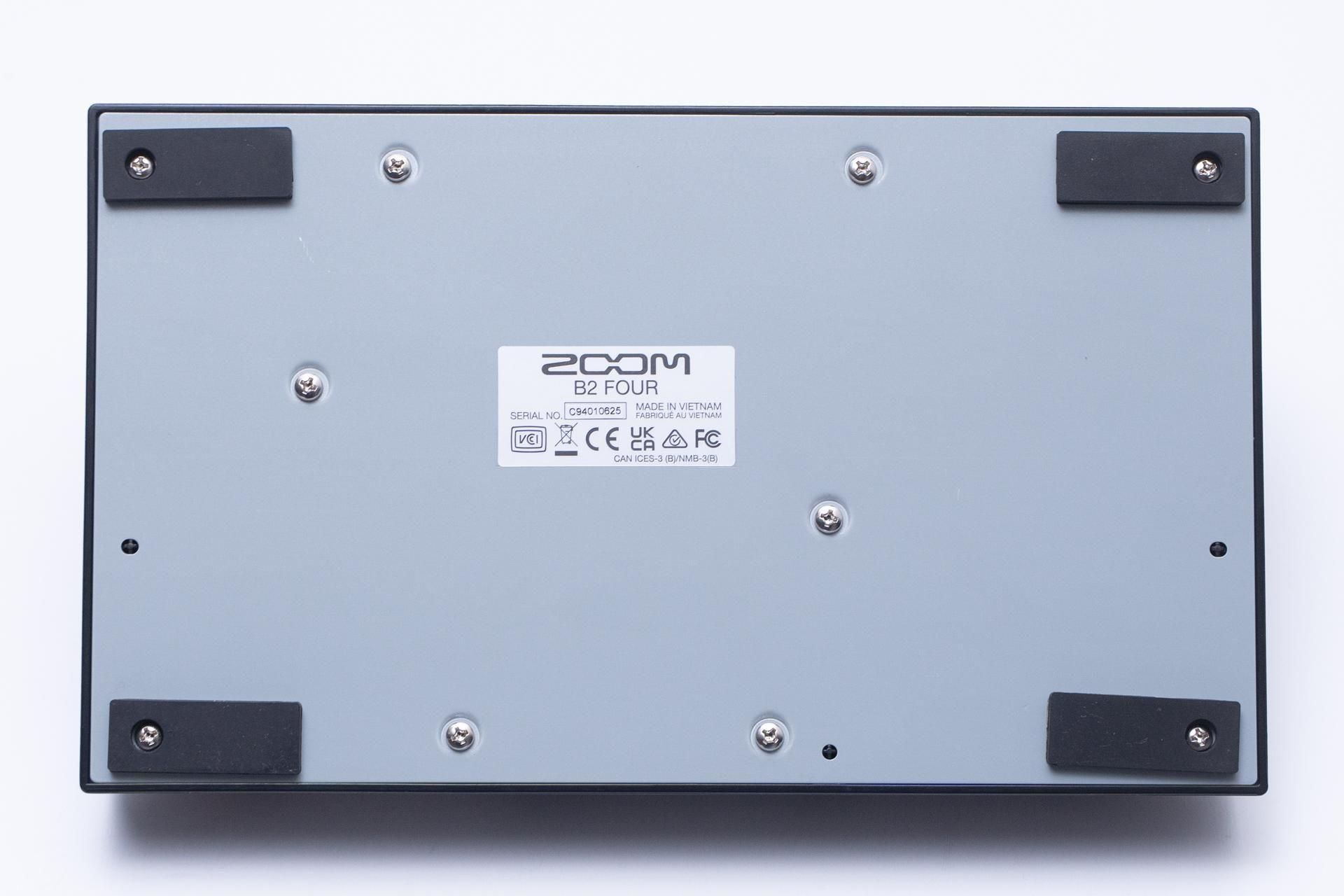 ベース ZOOM B2 FOUR Zoom B2 FOUR – United States