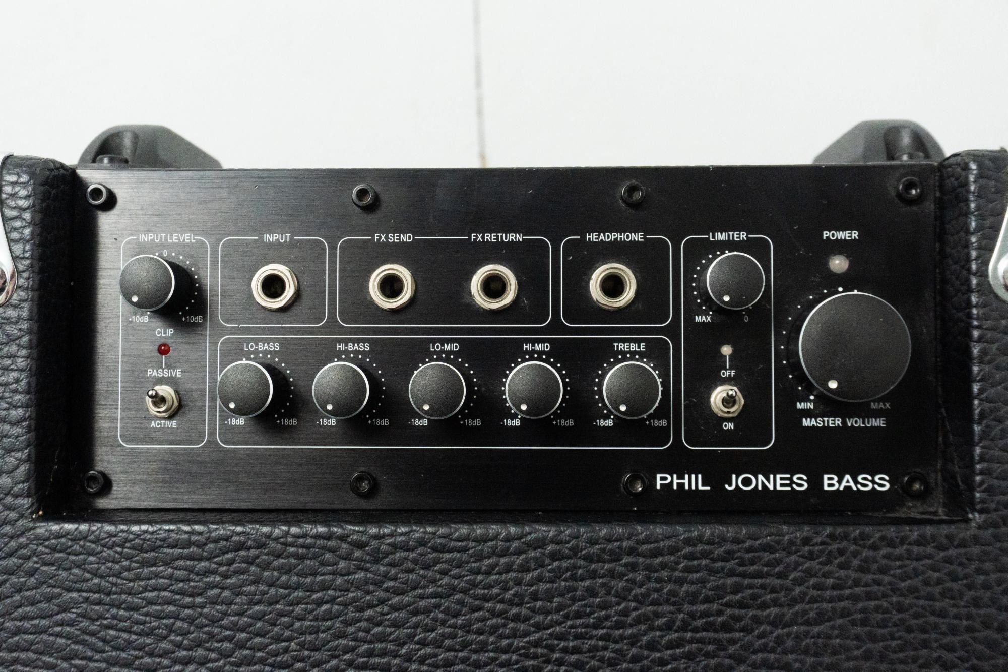 used】Phil Jones Bass / Flightcase【GIB兵庫】 - Geek IN Box