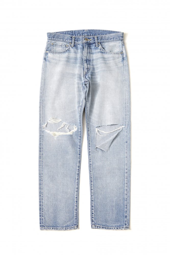 soe<br />Clashed Selvedge Jeans Directed by Yusuke Yatsuhashi / LIGHT BLUE<img class='new_mark_img2' src='https://img.shop-pro.jp/img/new/icons14.gif' style='border:none;display:inline;margin:0px;padding:0px;width:auto;' />