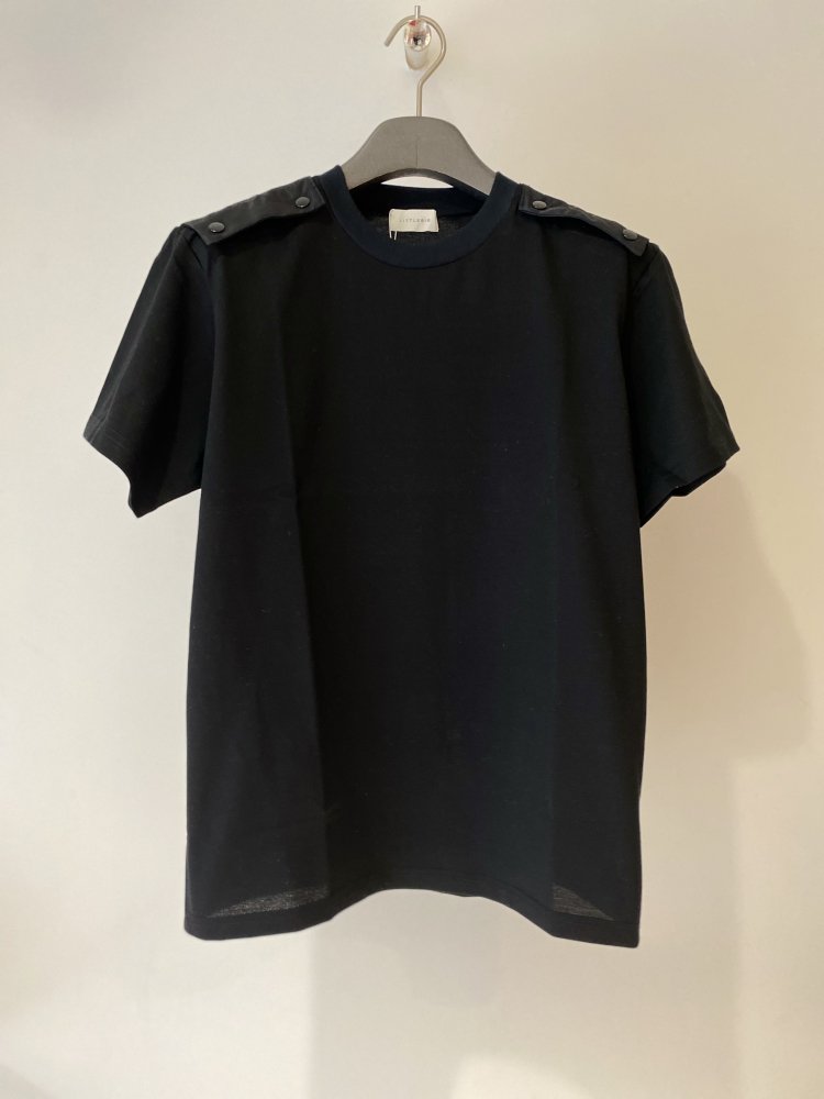 LITTLEBIG<br />[60%off] Patch S/S TS / Black<img class='new_mark_img2' src='https://img.shop-pro.jp/img/new/icons20.gif' style='border:none;display:inline;margin:0px;padding:0px;width:auto;' />