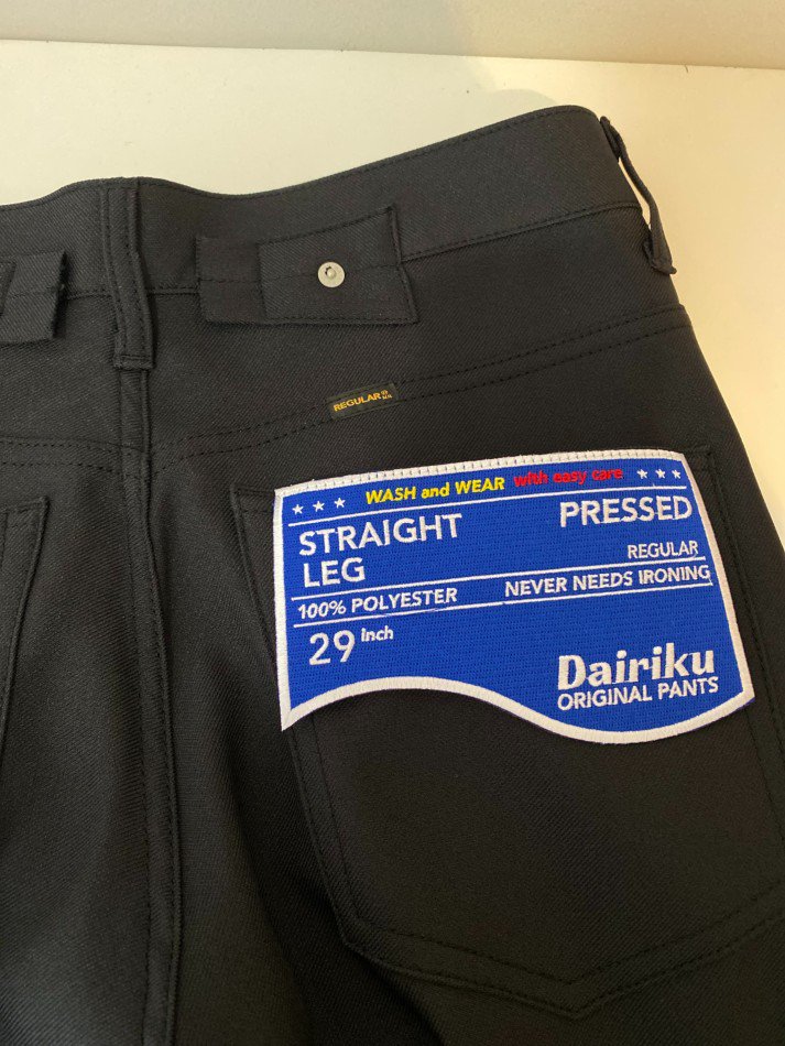 DAIRIKU<br />Straight Pressed Pants / Black <img class='new_mark_img2' src='https://img.shop-pro.jp/img/new/icons14.gif' style='border:none;display:inline;margin:0px;padding:0px;width:auto;' />