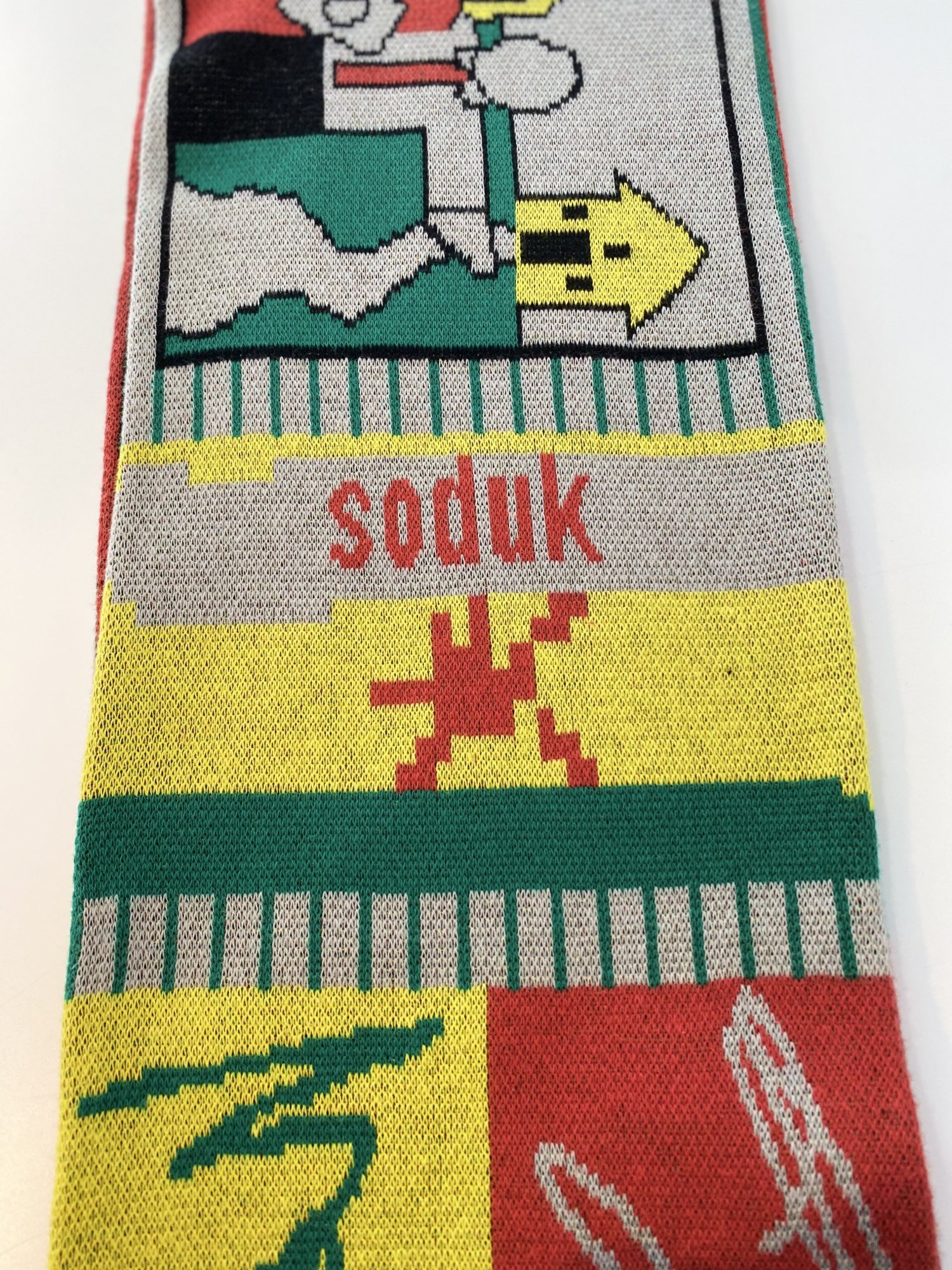 soduk<br />this is soduk's life! Scarf / white<img class='new_mark_img2' src='https://img.shop-pro.jp/img/new/icons14.gif' style='border:none;display:inline;margin:0px;padding:0px;width:auto;' />
