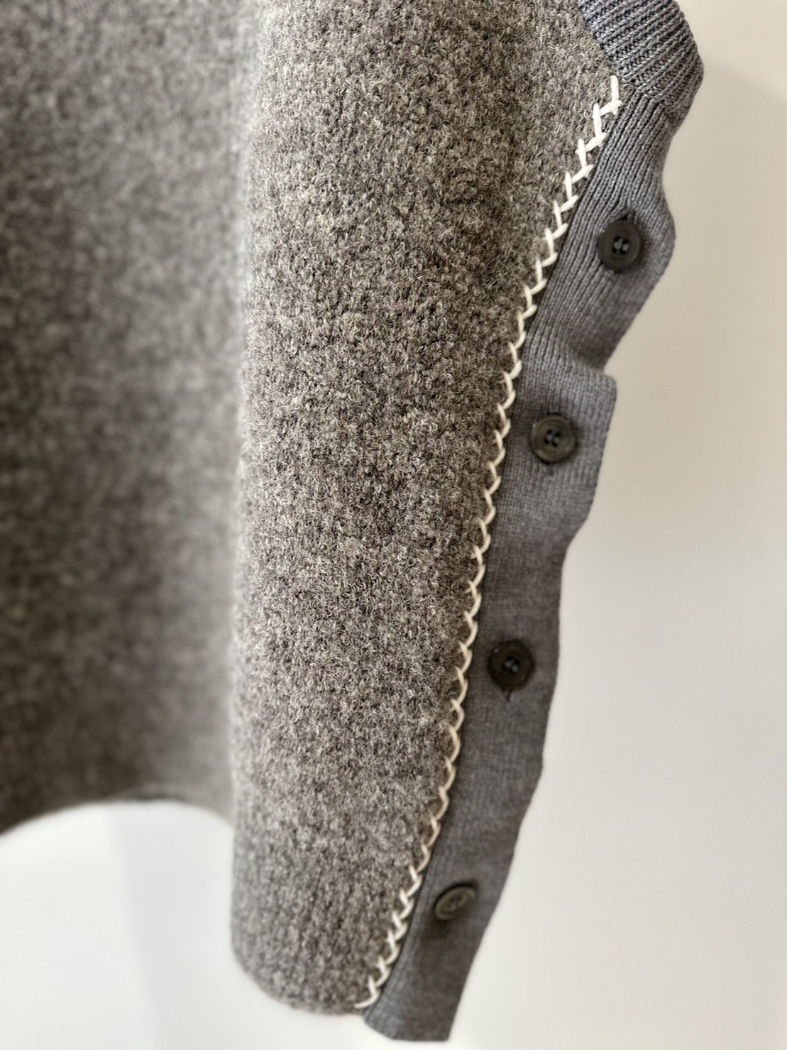 ALLEGE<br />Boucle Knit Vest / GRAY<img class='new_mark_img2' src='https://img.shop-pro.jp/img/new/icons14.gif' style='border:none;display:inline;margin:0px;padding:0px;width:auto;' />