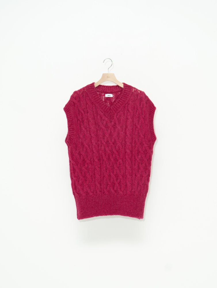 ALLEGE<br />Mohair Cable Knit Vest / WINE<img class='new_mark_img2' src='https://img.shop-pro.jp/img/new/icons14.gif' style='border:none;display:inline;margin:0px;padding:0px;width:auto;' />