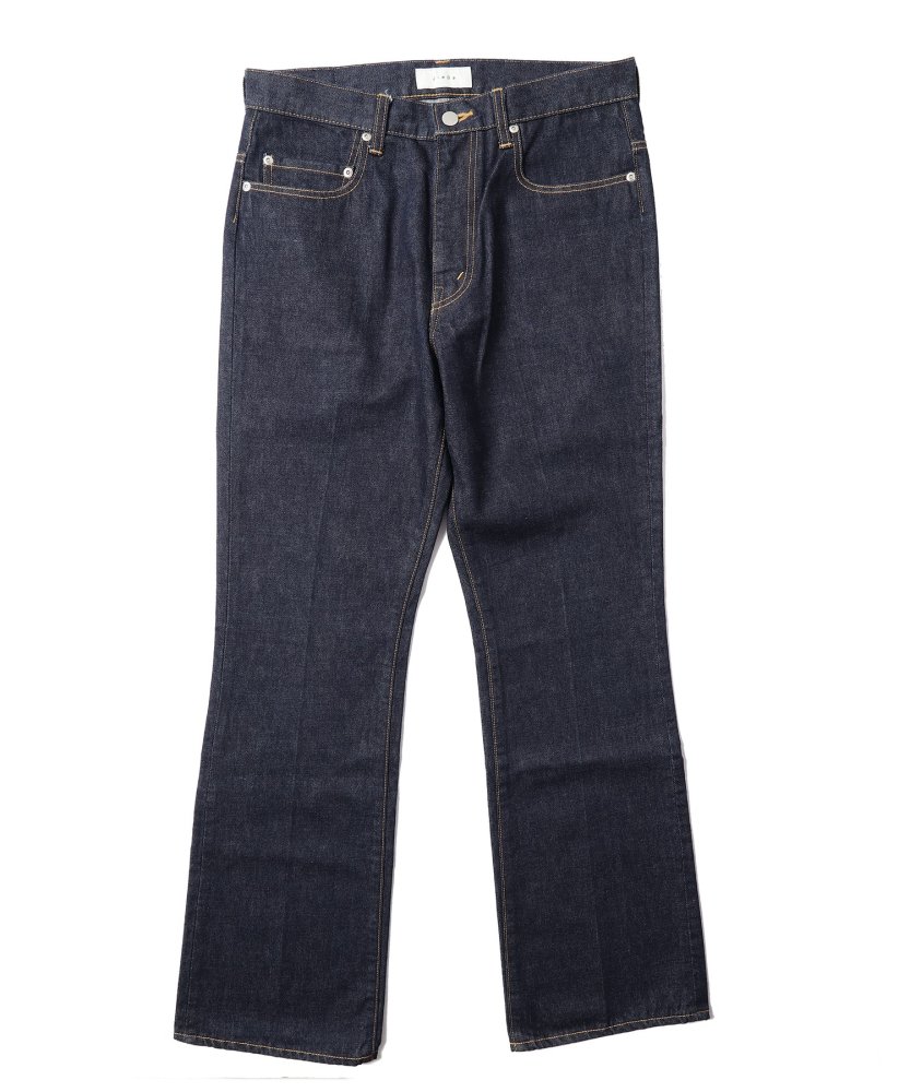 JieDa<br />OW FLARE DENIM PANTS / INDOGO <img class='new_mark_img2' src='https://img.shop-pro.jp/img/new/icons14.gif' style='border:none;display:inline;margin:0px;padding:0px;width:auto;' />