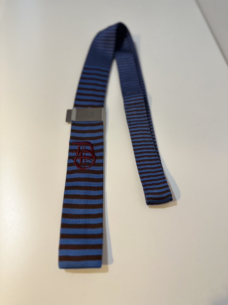 DAIRIKU<br />Knit Tie with Money Clip / Blue&Brown<img class='new_mark_img2' src='https://img.shop-pro.jp/img/new/icons14.gif' style='border:none;display:inline;margin:0px;padding:0px;width:auto;' />