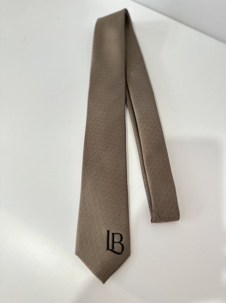 LITTLEBIG<br />Narrow Tie / Beige<img class='new_mark_img2' src='https://img.shop-pro.jp/img/new/icons14.gif' style='border:none;display:inline;margin:0px;padding:0px;width:auto;' />