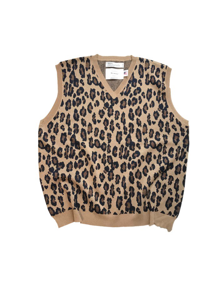 DAIRIKU<br />Oversized Lame Knit Vest / Leopard<img class='new_mark_img2' src='https://img.shop-pro.jp/img/new/icons14.gif' style='border:none;display:inline;margin:0px;padding:0px;width:auto;' />