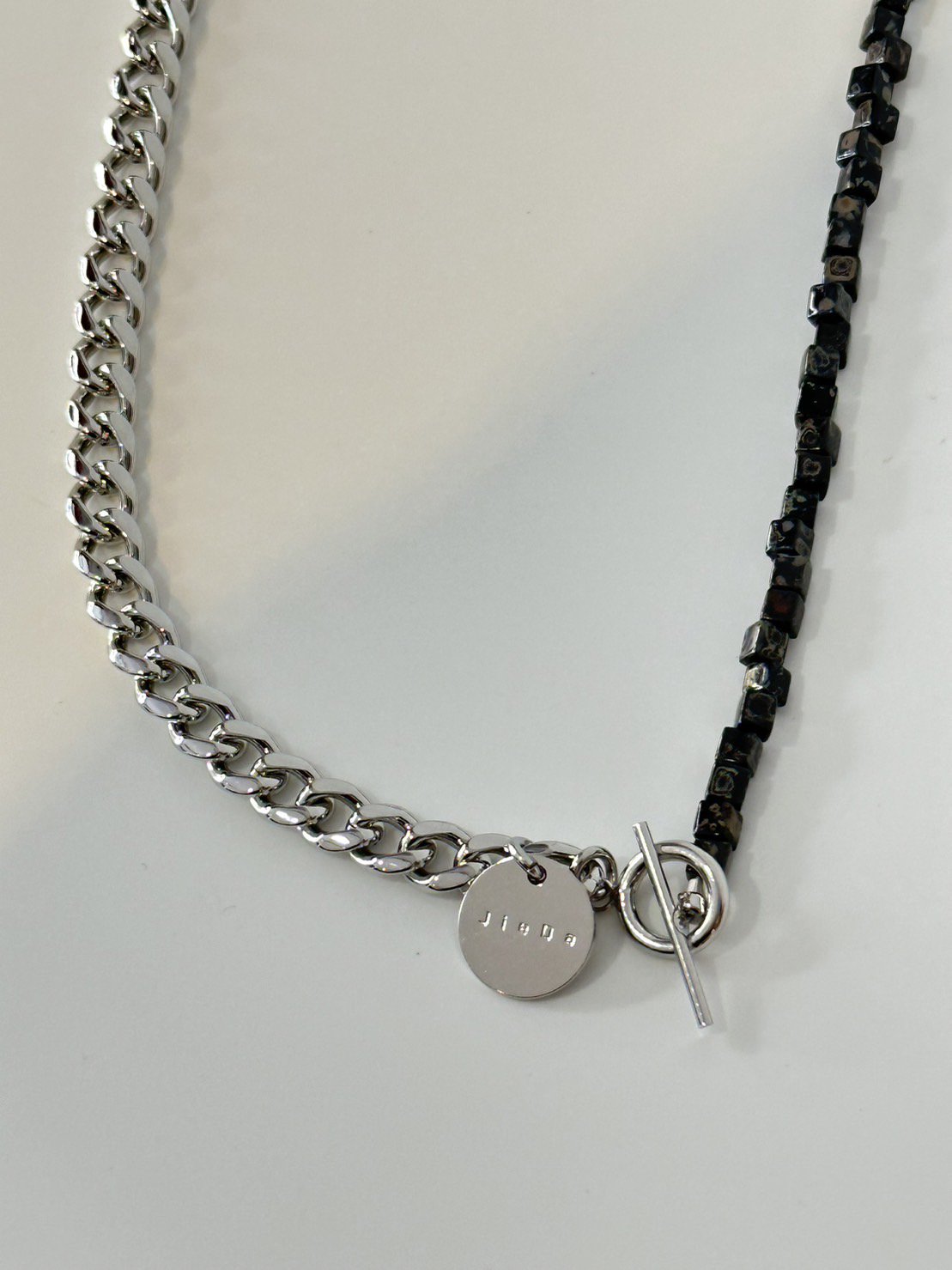 JieDa<br />SWITCHING BEADS NECKLACE / BLACK <img class='new_mark_img2' src='https://img.shop-pro.jp/img/new/icons14.gif' style='border:none;display:inline;margin:0px;padding:0px;width:auto;' />