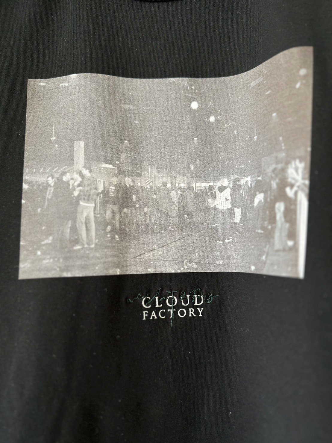 ALLEGE<br />CLOUD FACTORY Tee / Black <img class='new_mark_img2' src='https://img.shop-pro.jp/img/new/icons14.gif' style='border:none;display:inline;margin:0px;padding:0px;width:auto;' />