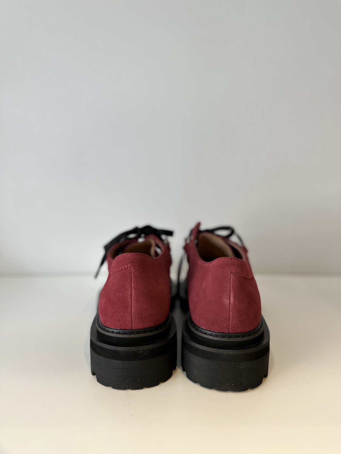 DAIRIKU<br />Suede Derby Shoes / Burgundy<img class='new_mark_img2' src='https://img.shop-pro.jp/img/new/icons14.gif' style='border:none;display:inline;margin:0px;padding:0px;width:auto;' />