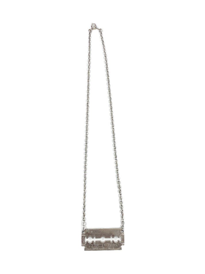 DAIRIKU<br />Razor Necklace / Silver<img class='new_mark_img2' src='https://img.shop-pro.jp/img/new/icons14.gif' style='border:none;display:inline;margin:0px;padding:0px;width:auto;' />