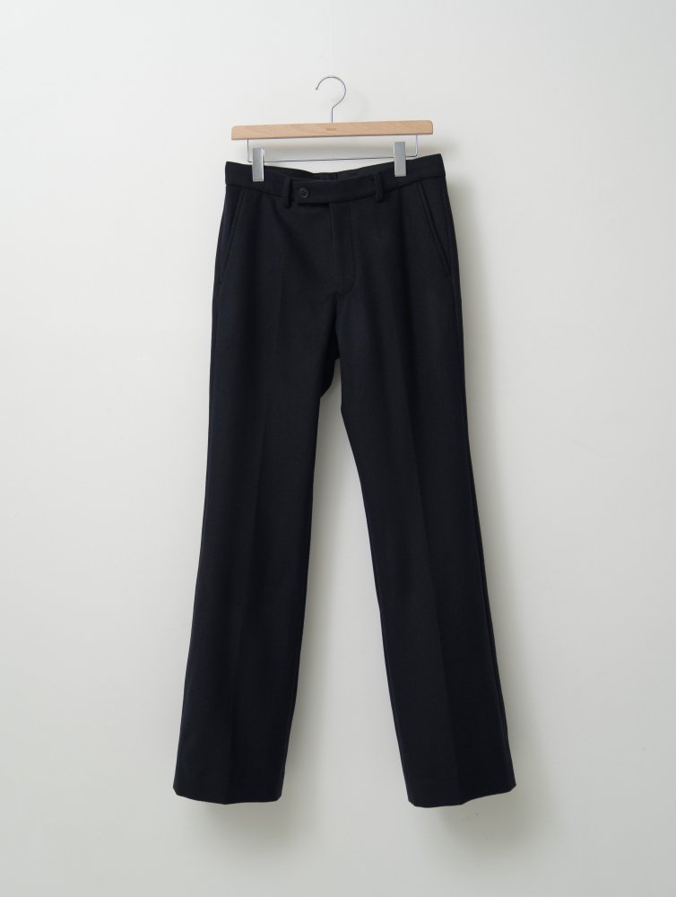 ALLEGE<br />Wool Semi Flare Slacks / Navy<img class='new_mark_img2' src='https://img.shop-pro.jp/img/new/icons47.gif' style='border:none;display:inline;margin:0px;padding:0px;width:auto;' />
