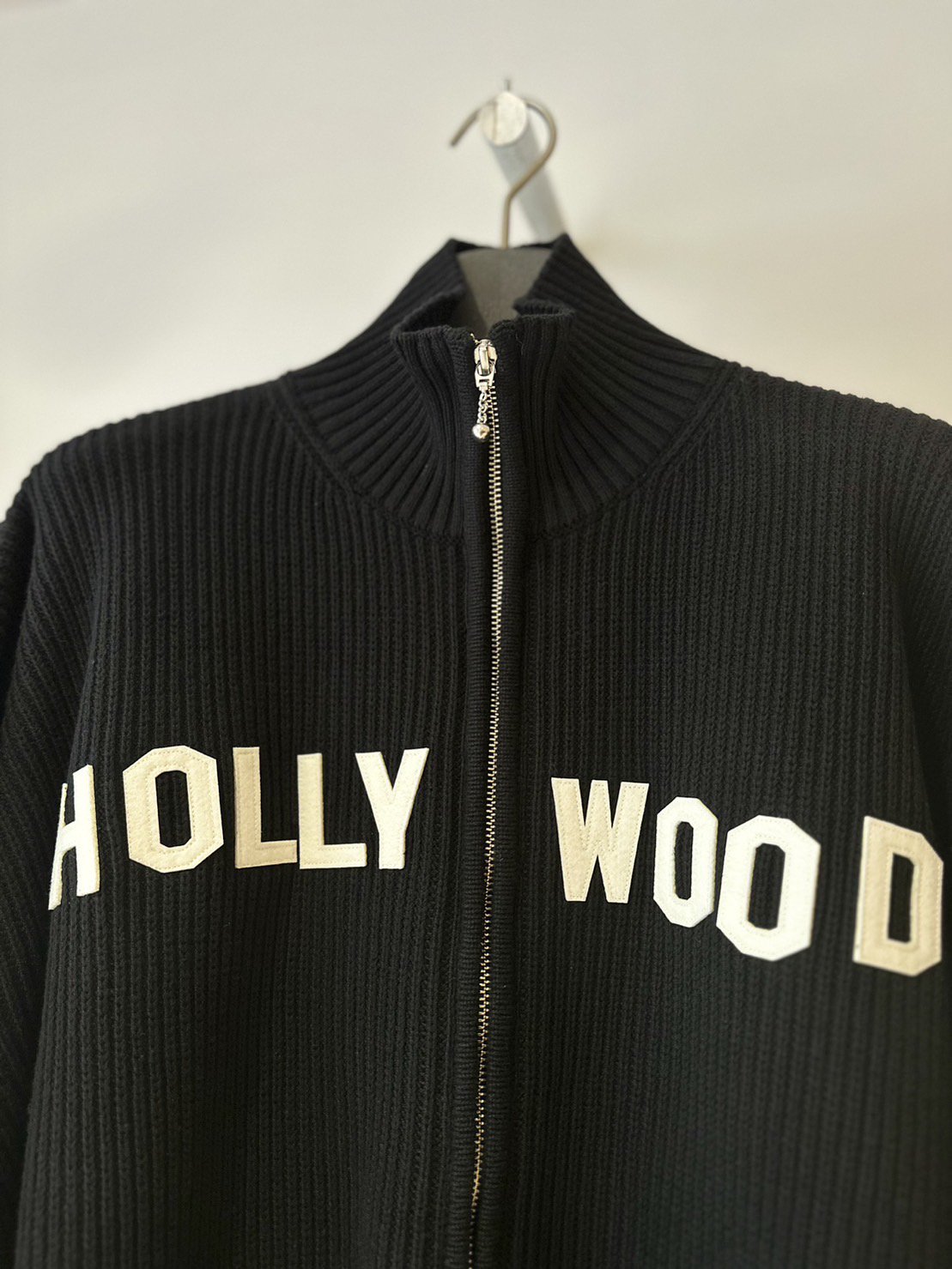 DAIRIKU<br />HOLLYWOOD Drivers Knit / Black<img class='new_mark_img2' src='https://img.shop-pro.jp/img/new/icons47.gif' style='border:none;display:inline;margin:0px;padding:0px;width:auto;' />