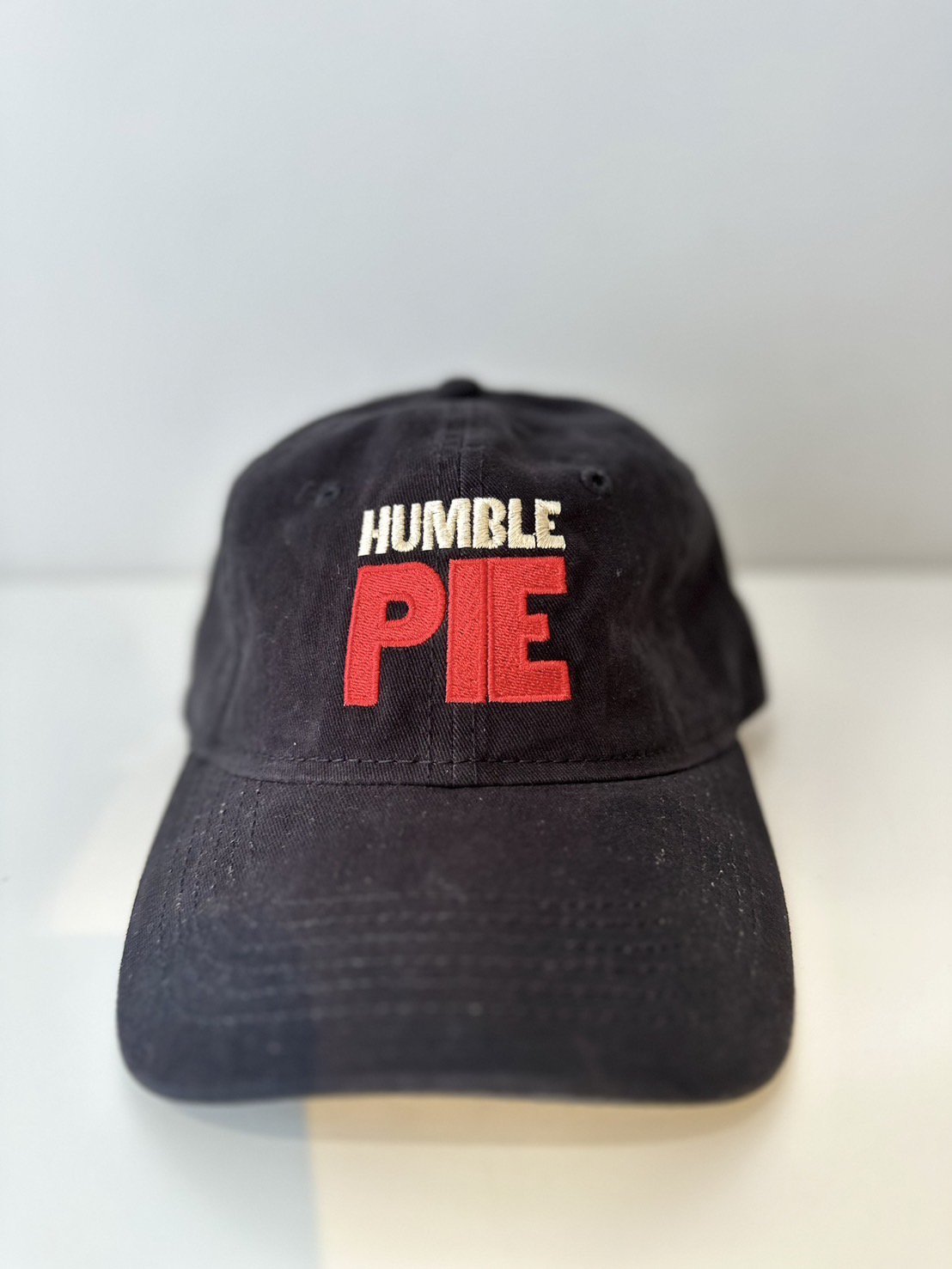 BLUESCENTRIC<br />HAMBLE PIE CAP / BLACK<img class='new_mark_img2' src='https://img.shop-pro.jp/img/new/icons47.gif' style='border:none;display:inline;margin:0px;padding:0px;width:auto;' />