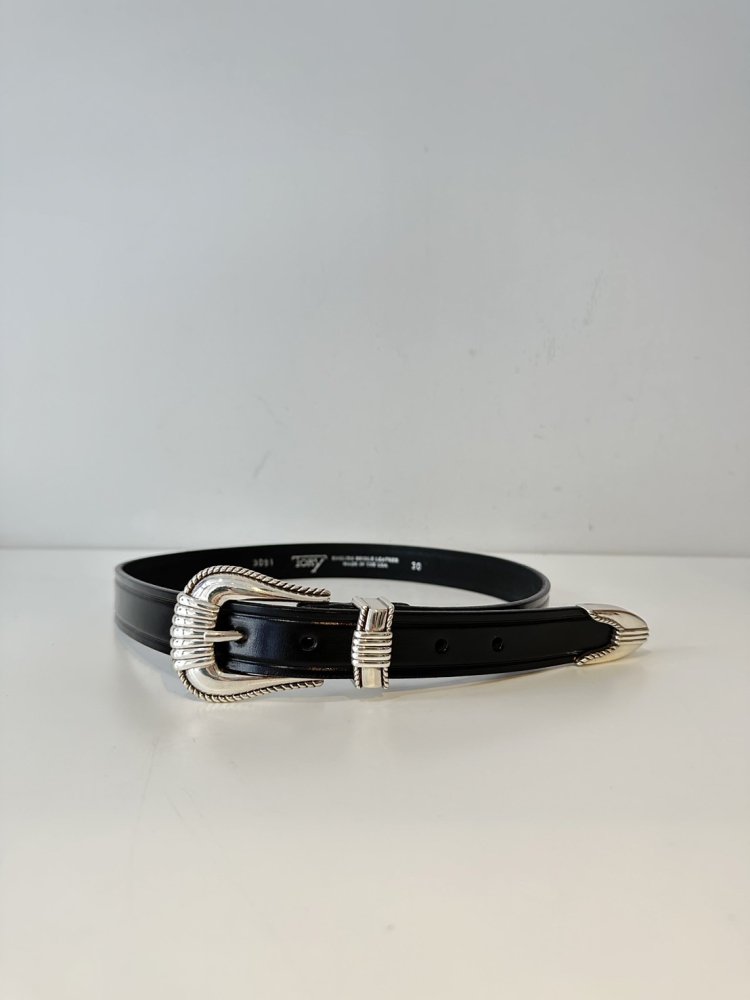 TORY LEATHER<br />3-PIECE SILVER BUCKLE BELTS / BLACKNICKEL<img class='new_mark_img2' src='https://img.shop-pro.jp/img/new/icons47.gif' style='border:none;display:inline;margin:0px;padding:0px;width:auto;' />