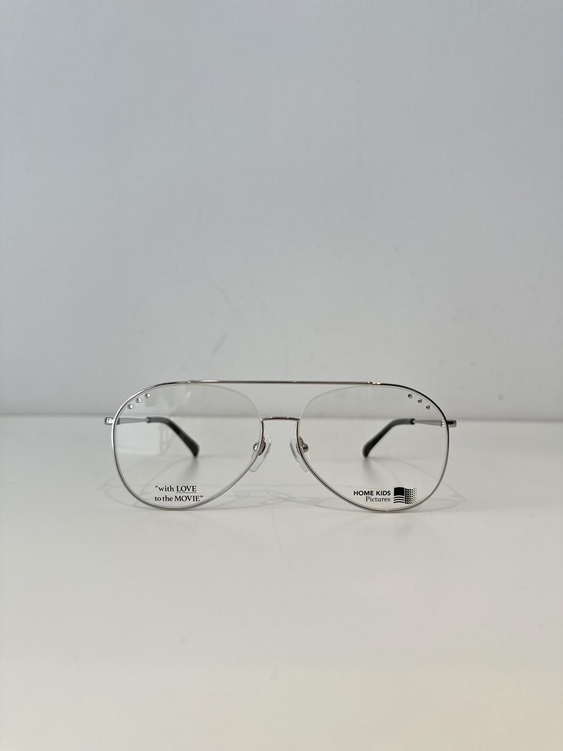 DAIRIKU<br />Printed Vintage Sunglass / Clear Attached Bijou<img class='new_mark_img2' src='https://img.shop-pro.jp/img/new/icons47.gif' style='border:none;display:inline;margin:0px;padding:0px;width:auto;' />