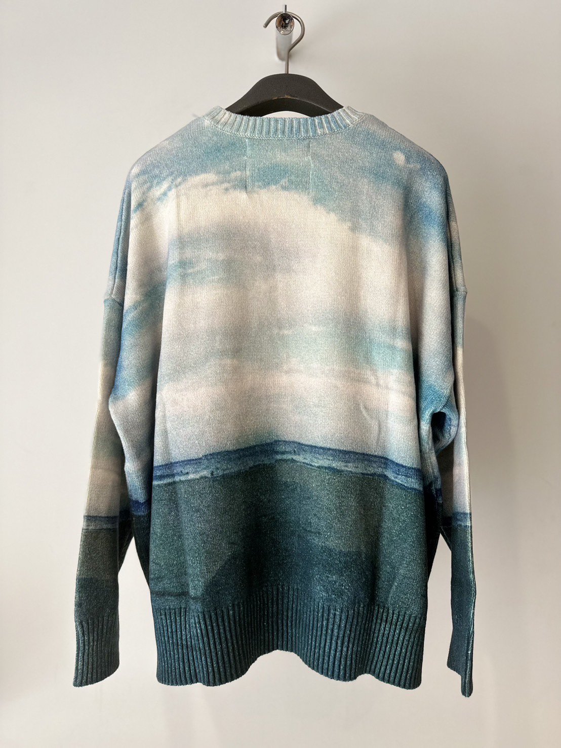 DAIRIKU<br />18SS Photo Pullover Knit / Morning<img class='new_mark_img2' src='https://img.shop-pro.jp/img/new/icons14.gif' style='border:none;display:inline;margin:0px;padding:0px;width:auto;' />