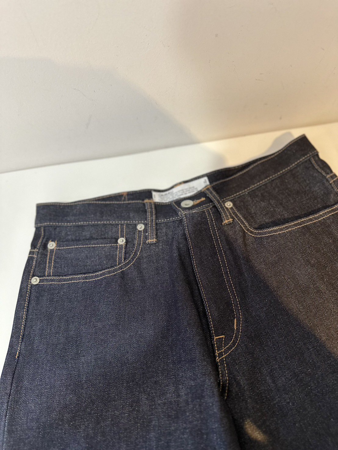 DAIRIKU<br />Rigid Straight Denim Pants / Indigo<img class='new_mark_img2' src='https://img.shop-pro.jp/img/new/icons47.gif' style='border:none;display:inline;margin:0px;padding:0px;width:auto;' />