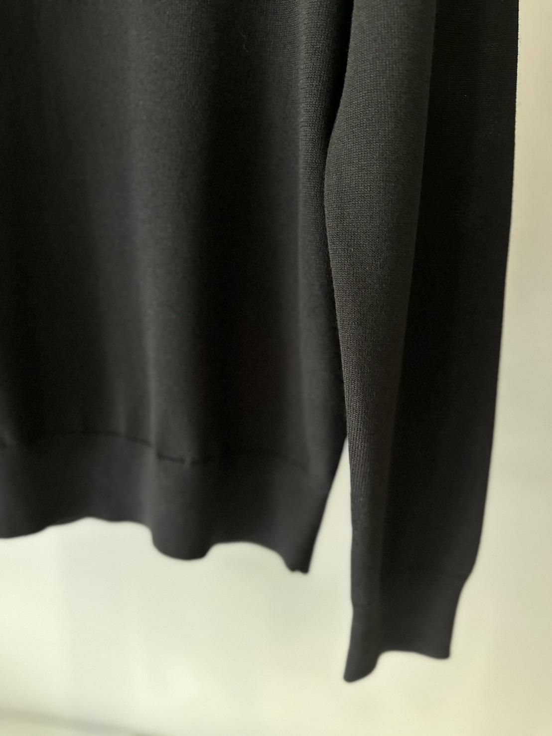 FRED PERRY<br />CLASSIC CREW NECK JUMPER / BLACK<img class='new_mark_img2' src='https://img.shop-pro.jp/img/new/icons14.gif' style='border:none;display:inline;margin:0px;padding:0px;width:auto;' />