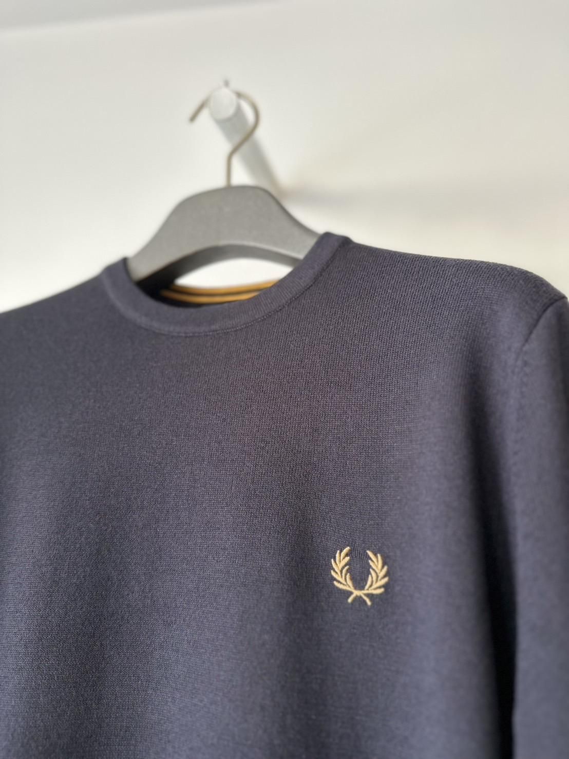 FRED PERRY<br />CLASSIC CREW NECK JUMPER / NAVY<img class='new_mark_img2' src='https://img.shop-pro.jp/img/new/icons14.gif' style='border:none;display:inline;margin:0px;padding:0px;width:auto;' />