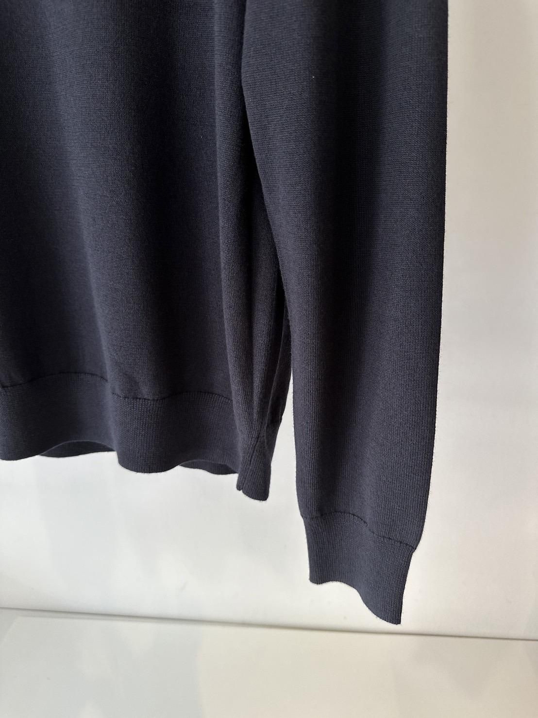 FRED PERRY<br />CLASSIC CREW NECK JUMPER / NAVY<img class='new_mark_img2' src='https://img.shop-pro.jp/img/new/icons14.gif' style='border:none;display:inline;margin:0px;padding:0px;width:auto;' />