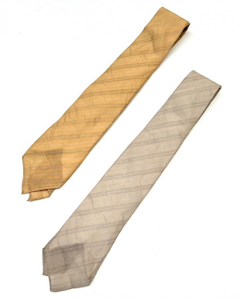 SOSHIOTSUKI<br />VINTAGE LAWN NECK TIE / BEIGE<img class='new_mark_img2' src='https://img.shop-pro.jp/img/new/icons14.gif' style='border:none;display:inline;margin:0px;padding:0px;width:auto;' />