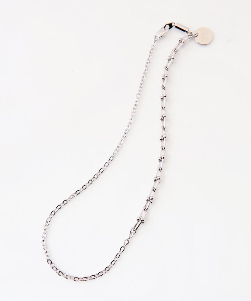JIEDA<br />SWITCHING NECKLACE / SILVER<img class='new_mark_img2' src='https://img.shop-pro.jp/img/new/icons14.gif' style='border:none;display:inline;margin:0px;padding:0px;width:auto;' />