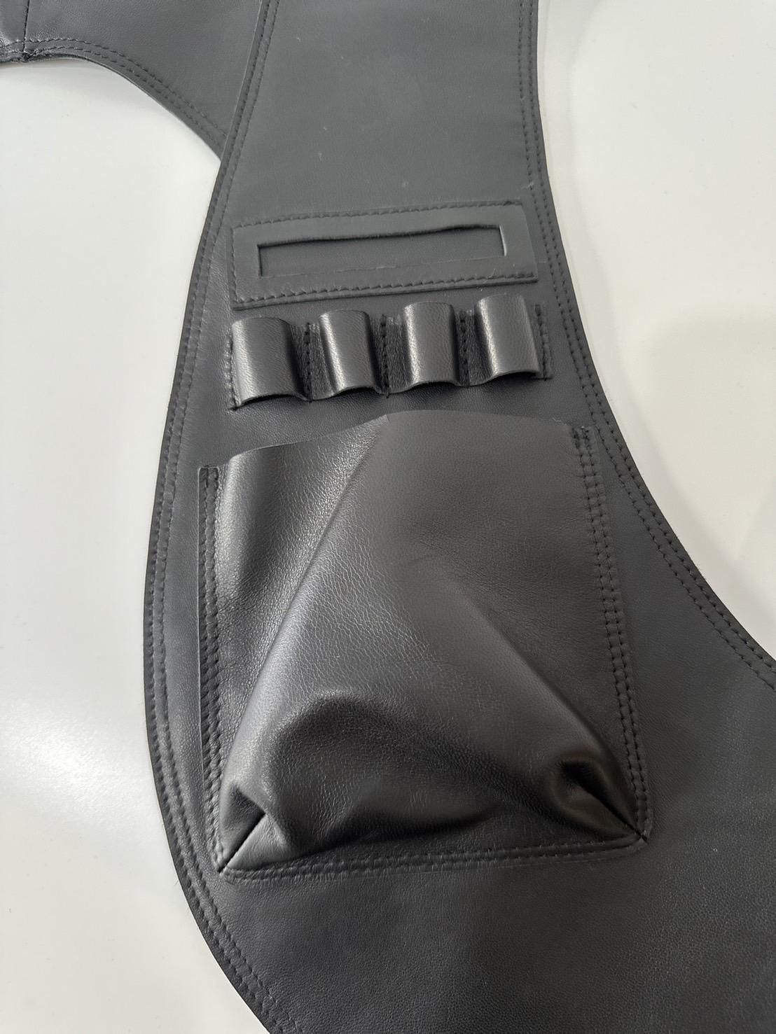 DAIRIKU<br />Jerome Lether Holster / Black<img class='new_mark_img2' src='https://img.shop-pro.jp/img/new/icons14.gif' style='border:none;display:inline;margin:0px;padding:0px;width:auto;' />