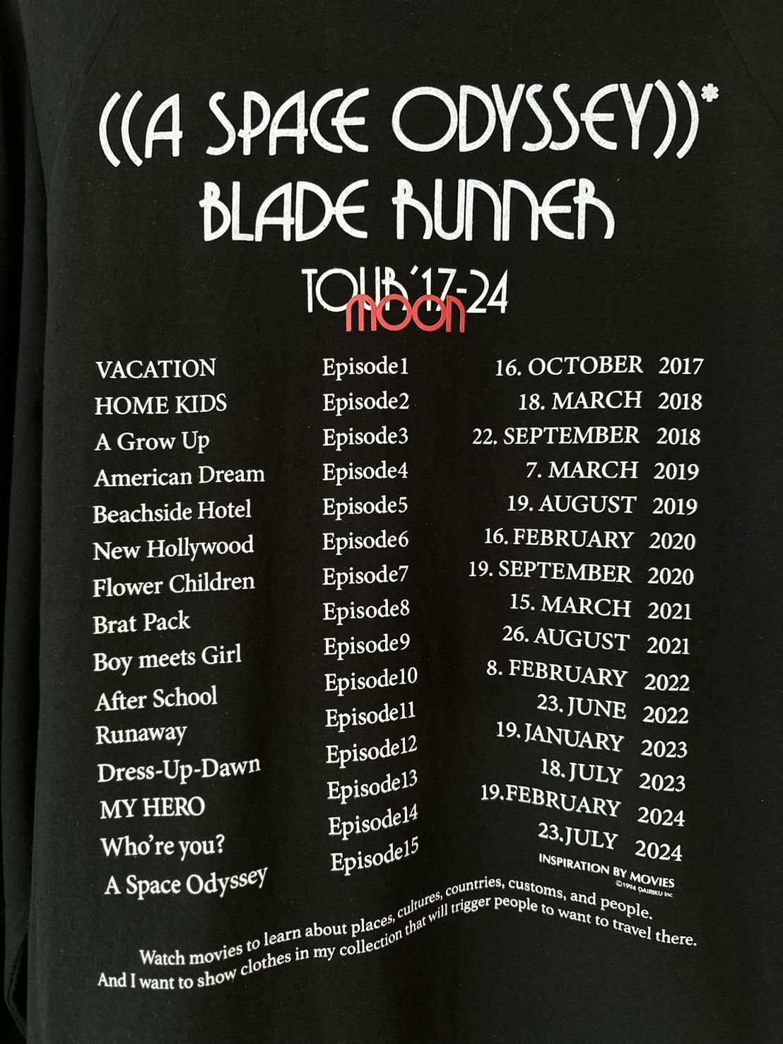 DAIRIKU<br />Tour Raglan Tee / Black<img class='new_mark_img2' src='https://img.shop-pro.jp/img/new/icons14.gif' style='border:none;display:inline;margin:0px;padding:0px;width:auto;' />