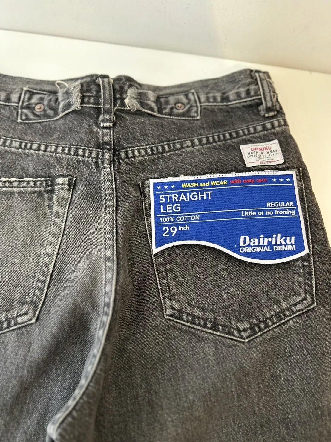 DAIRIKU<br />Straight Vintage Denim Pants / Black<img class='new_mark_img2' src='https://img.shop-pro.jp/img/new/icons14.gif' style='border:none;display:inline;margin:0px;padding:0px;width:auto;' />