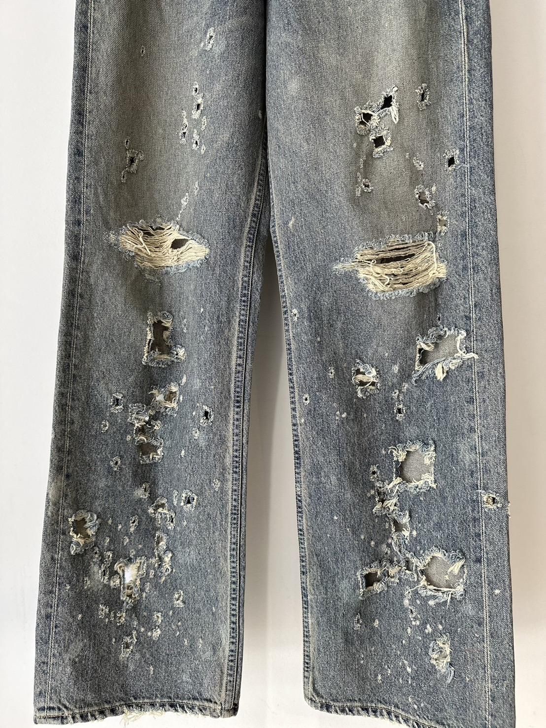 DAIRIKU<br />Damage Straight Denim Pants / Indigo<img class='new_mark_img2' src='https://img.shop-pro.jp/img/new/icons14.gif' style='border:none;display:inline;margin:0px;padding:0px;width:auto;' />