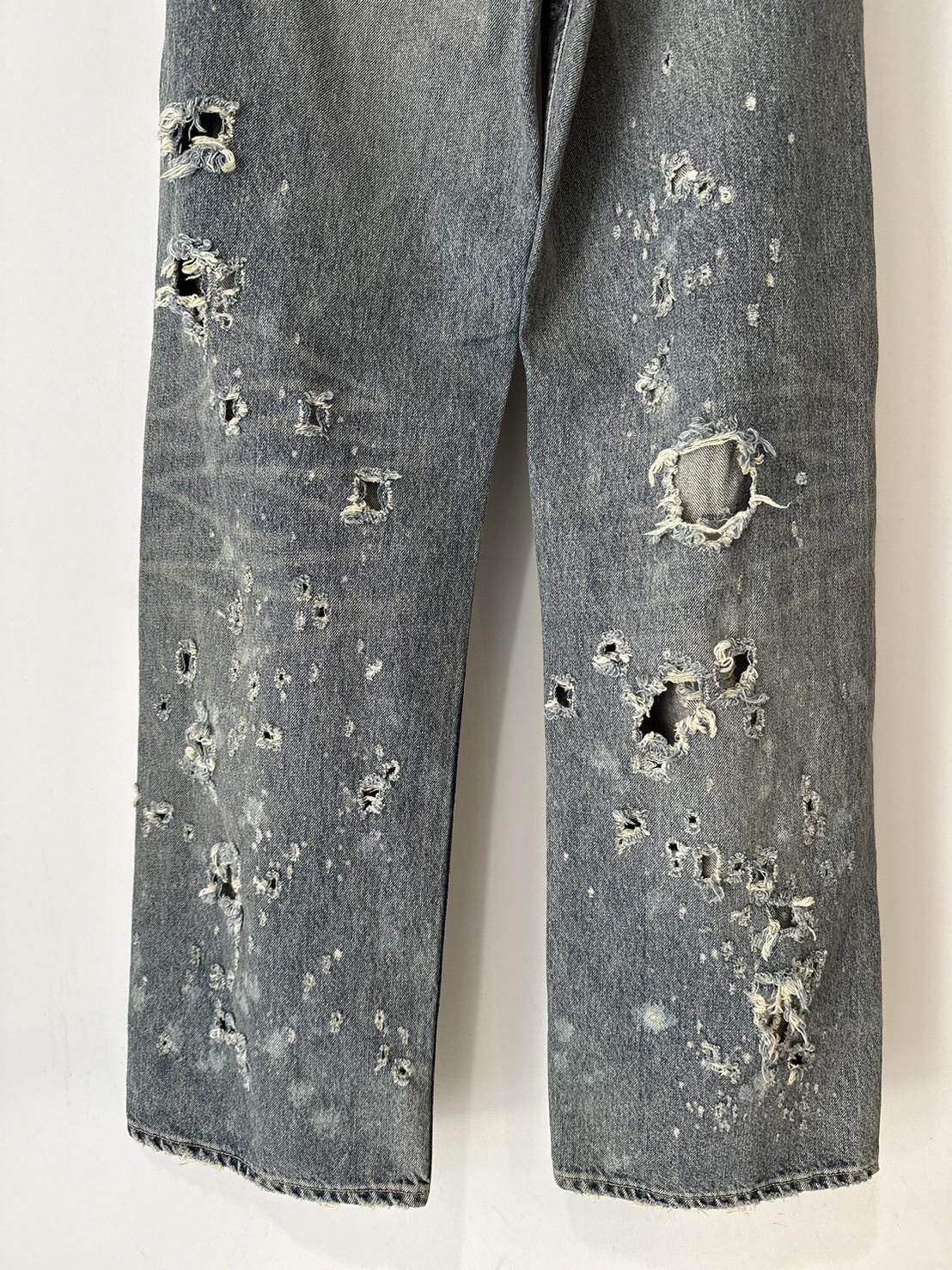 DAIRIKU<br />Damage Straight Denim Pants / Indigo<img class='new_mark_img2' src='https://img.shop-pro.jp/img/new/icons14.gif' style='border:none;display:inline;margin:0px;padding:0px;width:auto;' />