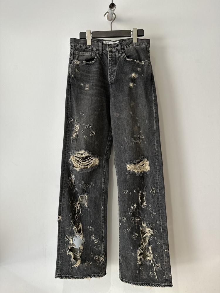 DAIRIKU<br />Damage Straight Denim Pants / Black<img class='new_mark_img2' src='https://img.shop-pro.jp/img/new/icons14.gif' style='border:none;display:inline;margin:0px;padding:0px;width:auto;' />